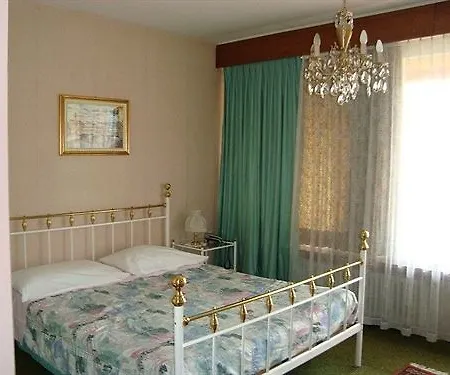 Hotell Marita 2*